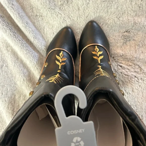 NWT Disney Store Anna Costume Boots YTH - Picture 6 of 9